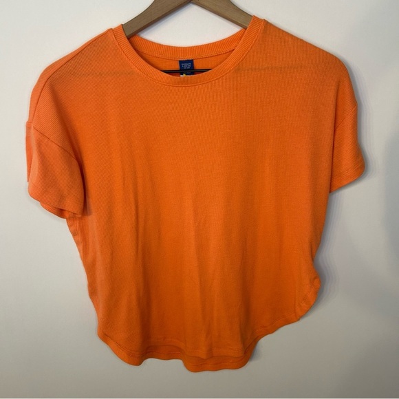 Old Navy Active Girls Orange Outfit, Sz L 10/12 High-Rise Bike Shorts Ribbed Tee - Picture 2 of 12
